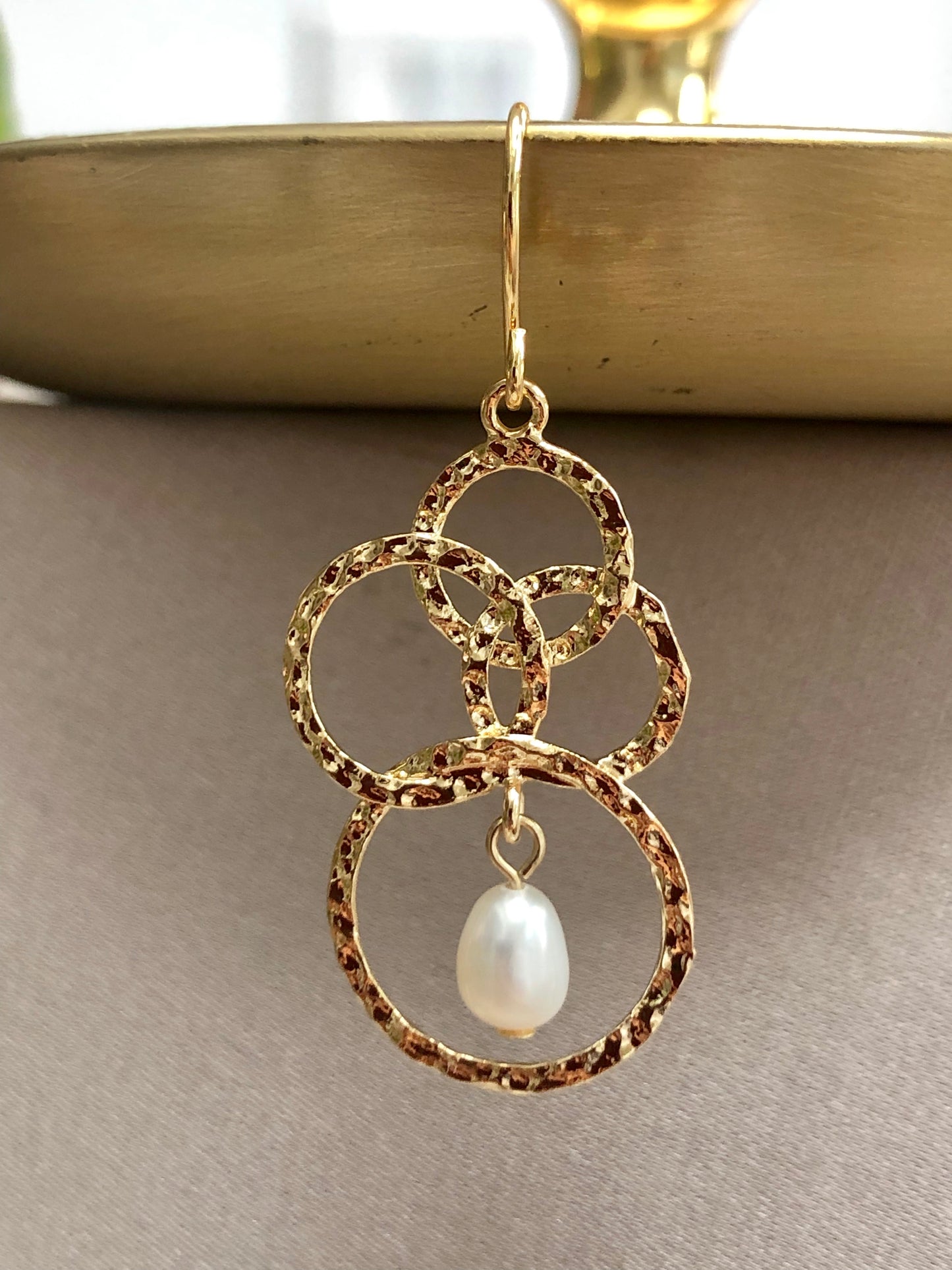 Interlaced Golden Rings