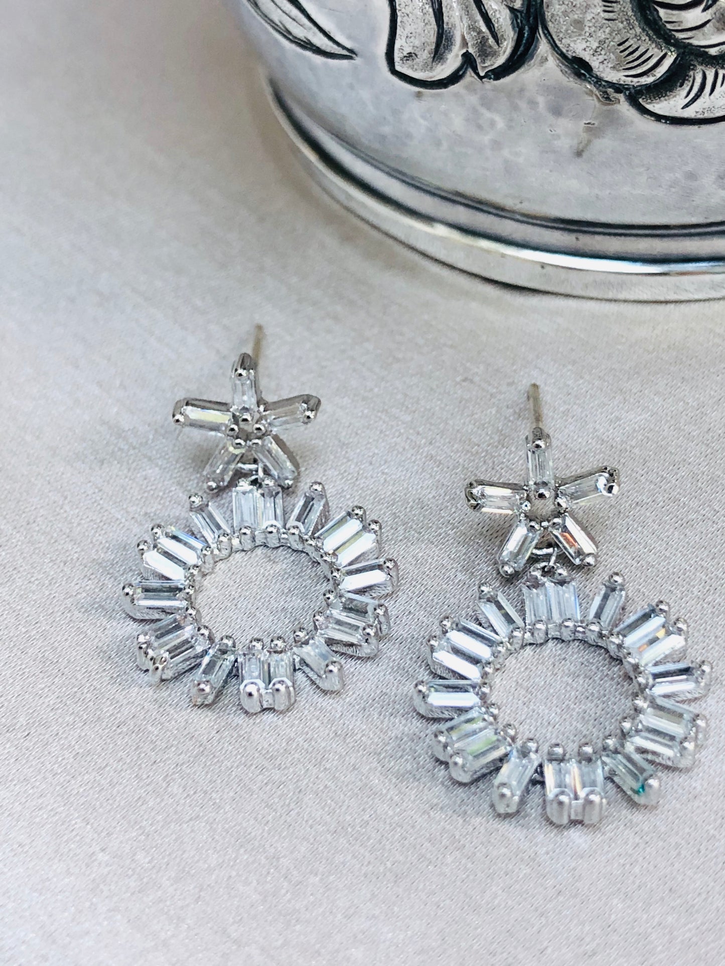 Crystal Star and Wreath