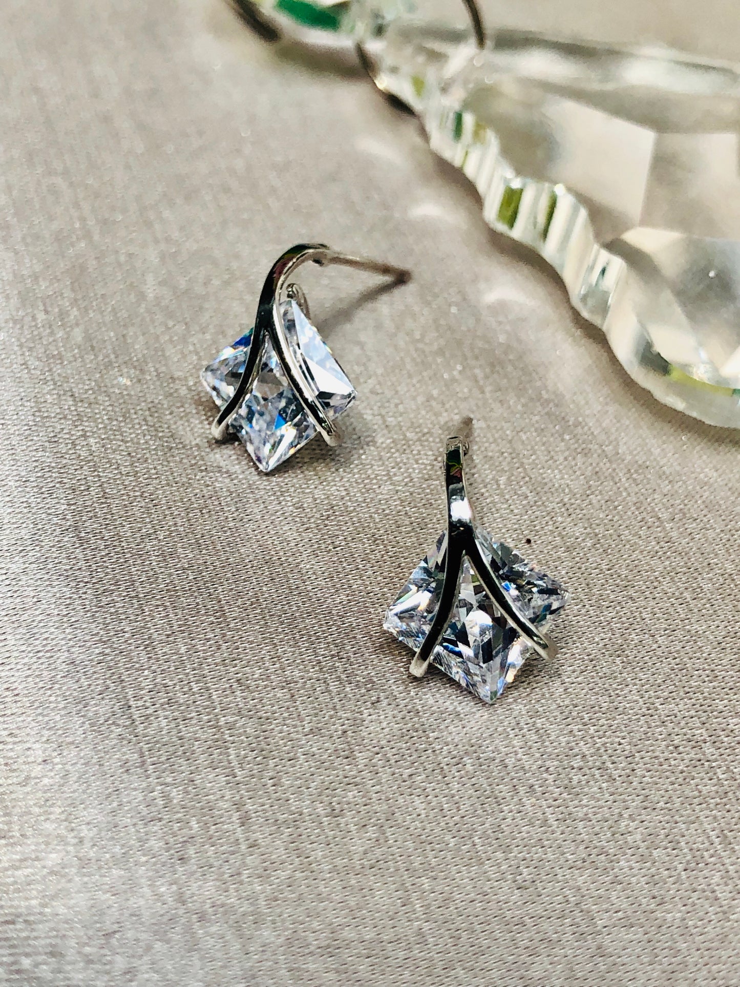 Shining Diamond Earrings