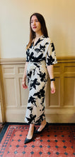 Load image into Gallery viewer, Black and White Wrap Dress
