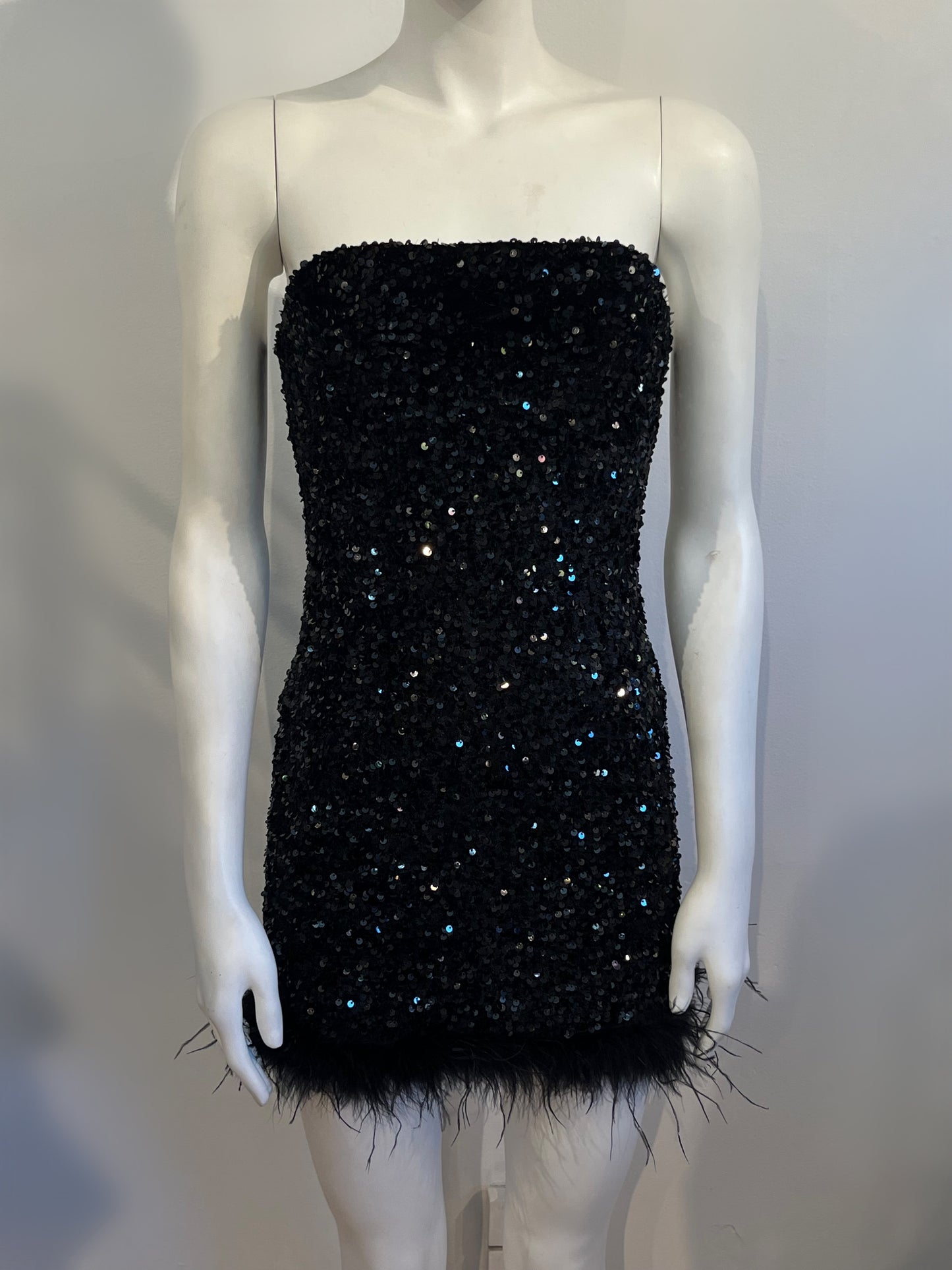 NYE Showstopper (black)