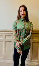 Load image into Gallery viewer, Emerald Print Blouse
