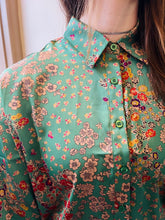 Load image into Gallery viewer, Emerald Print Blouse
