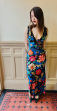 Load image into Gallery viewer, Maxi dress 1
