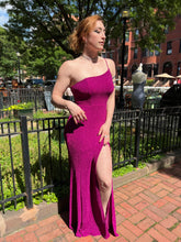 Load image into Gallery viewer, Magenta Gown
