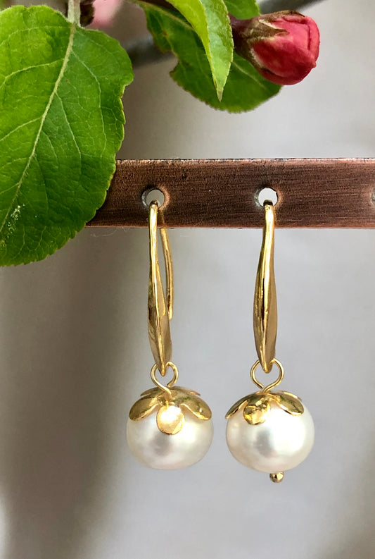 Warm Gold Earrings with Pearls