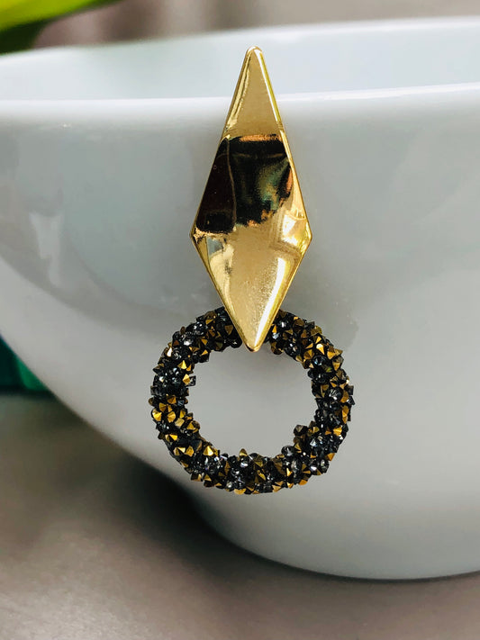 Stone Studded Wreath