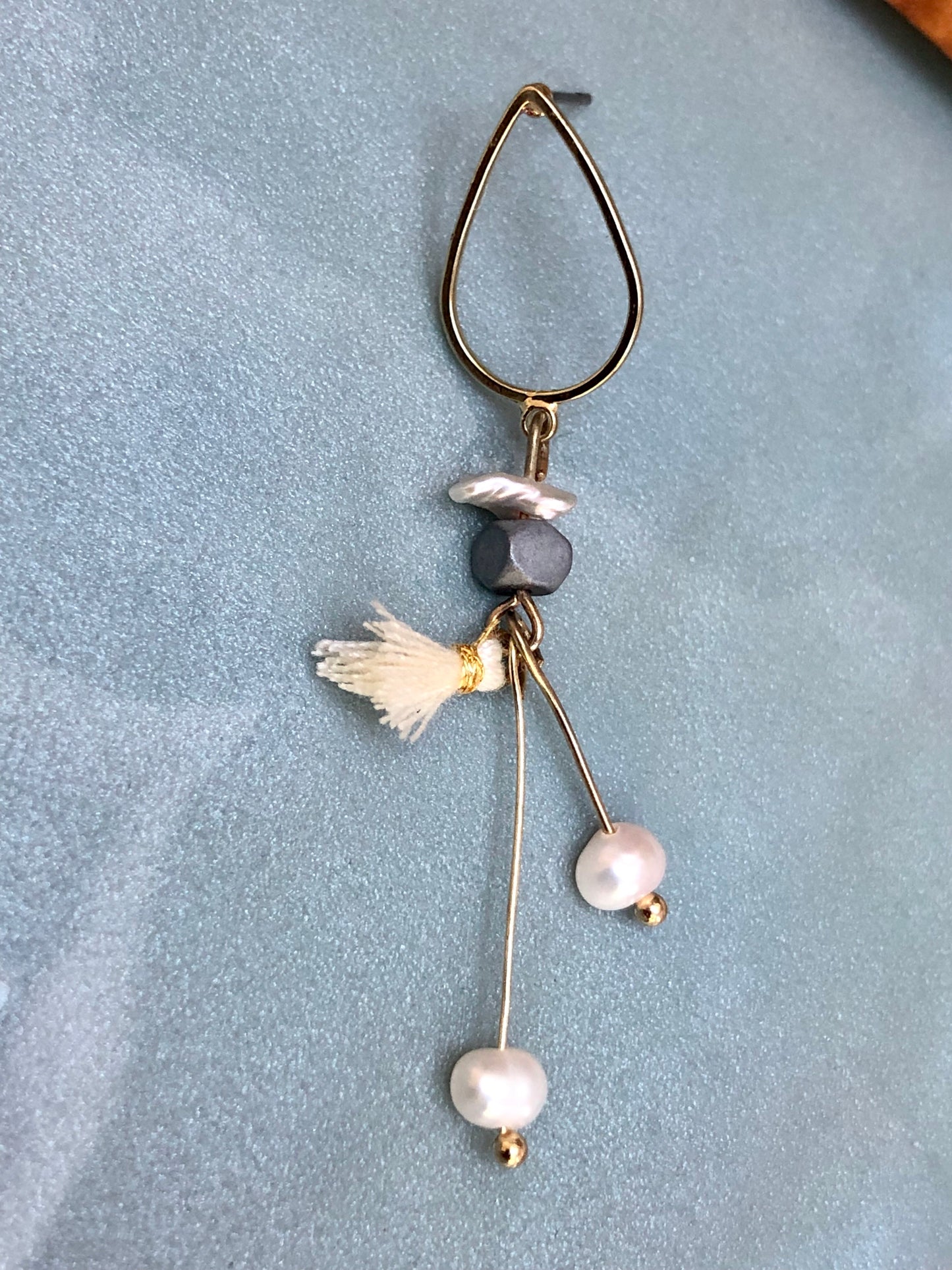 Breezy Pearl Earrings