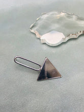 Load image into Gallery viewer, Metallic Arrow Earrings
