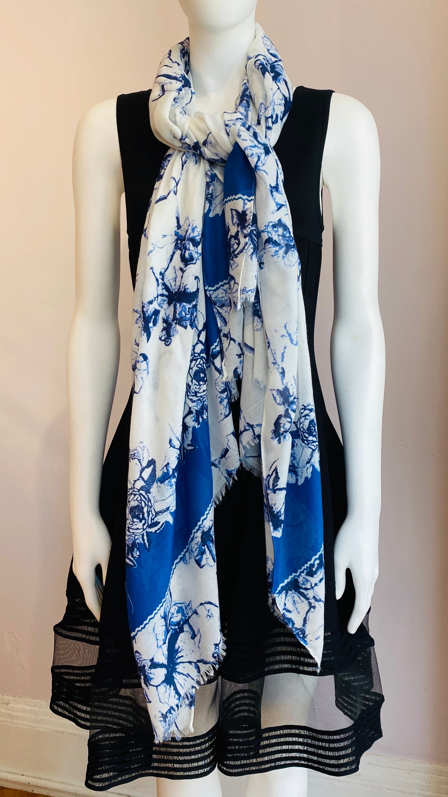 Blue Roses Scarf