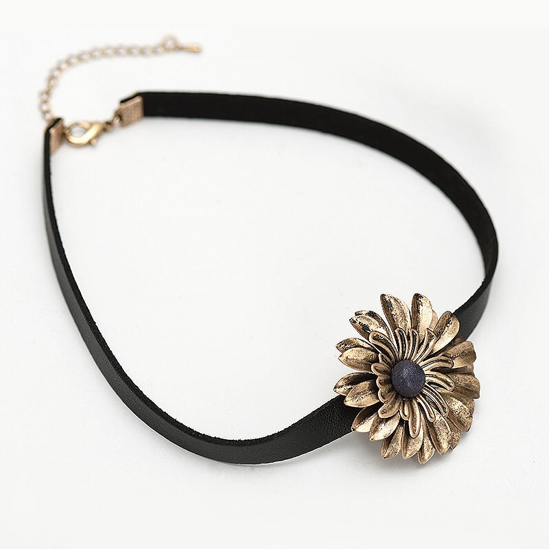 Floral Chocker