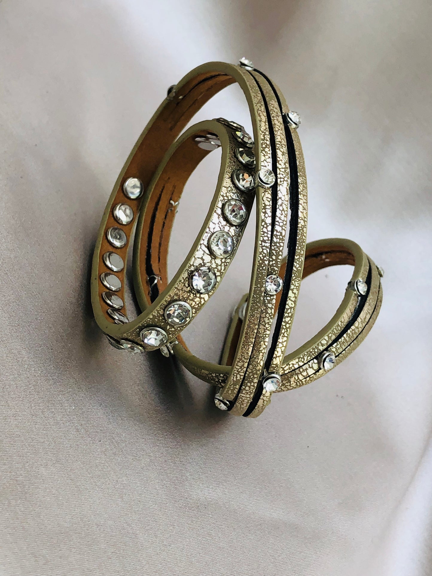 Winding Golden Bracelet