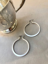 Load image into Gallery viewer, Flat Silver Hoops
