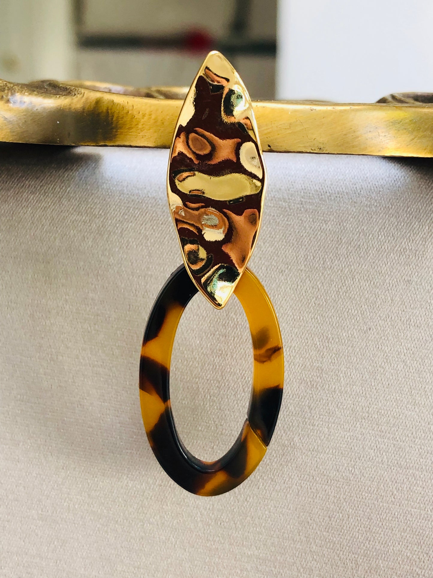 Oval Tortoise Earrings