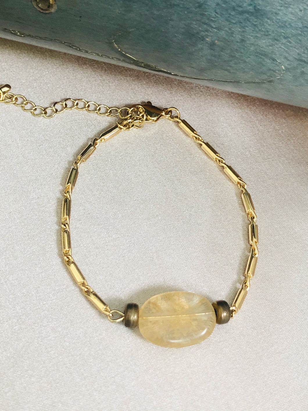 Simple Stone Bracelet