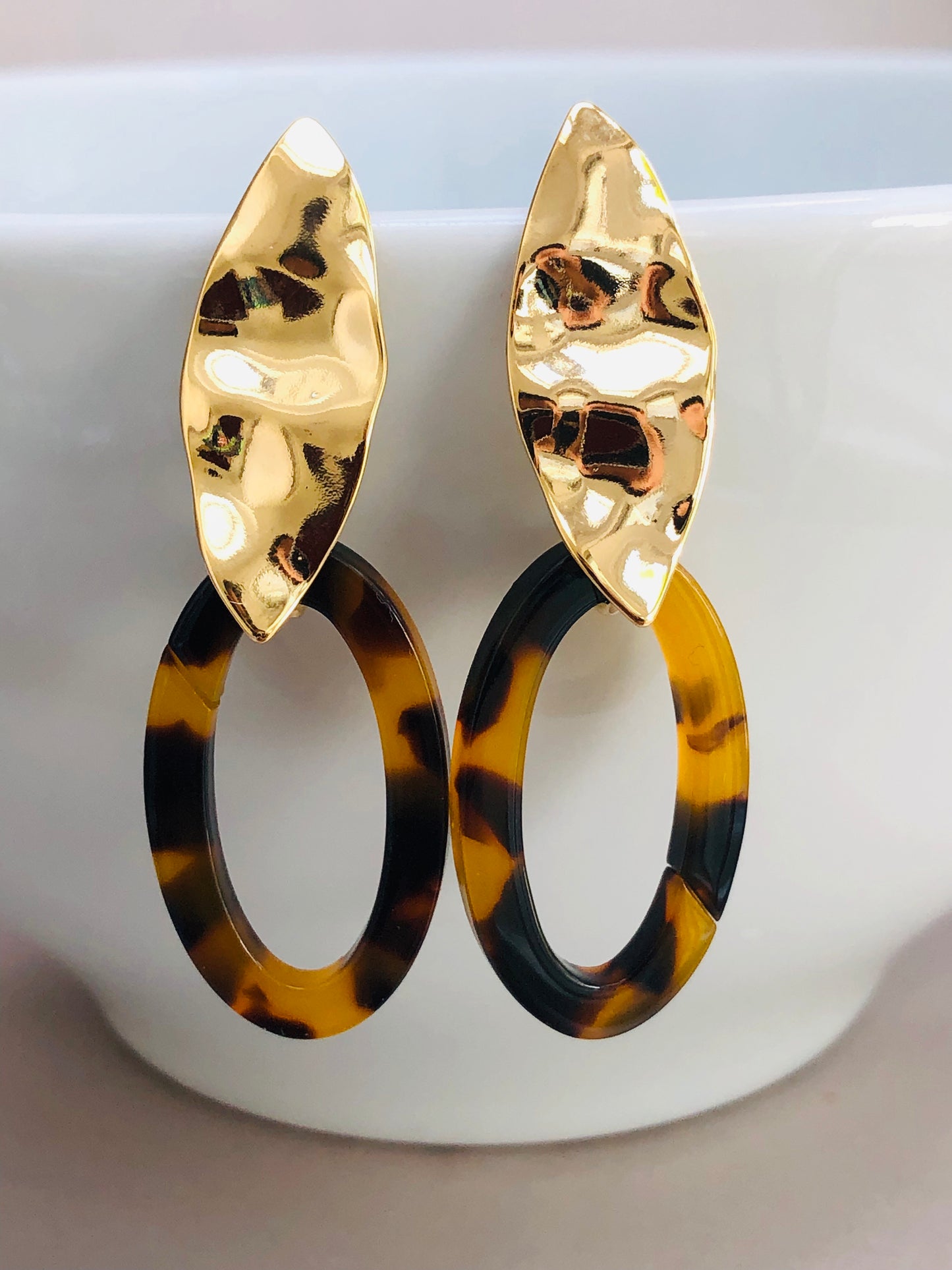 Oval Tortoise Earrings