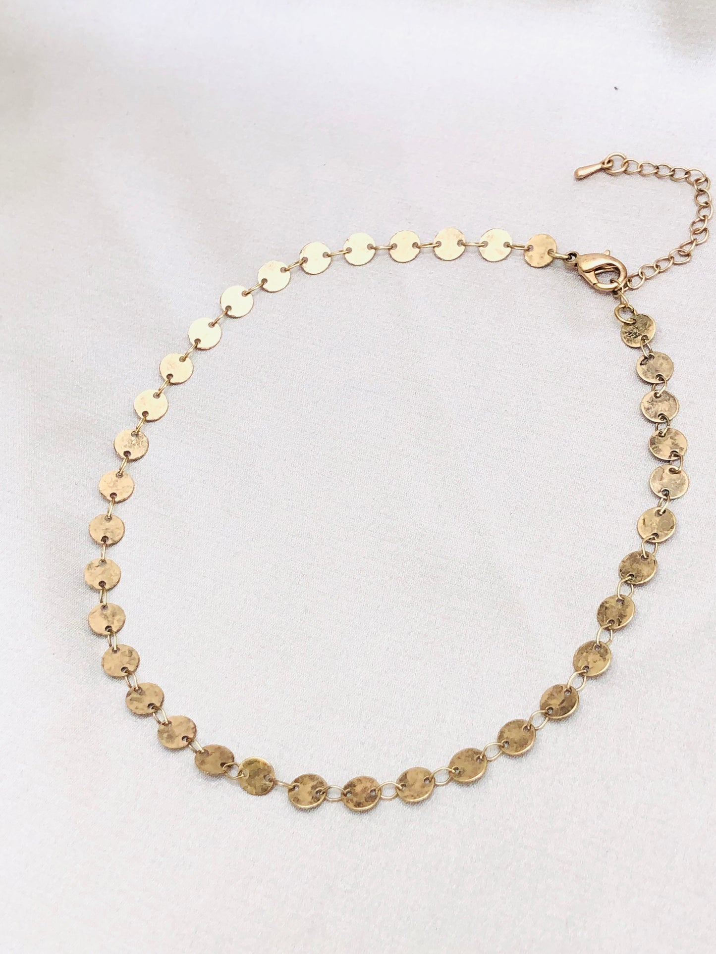 Tri Choker Collection