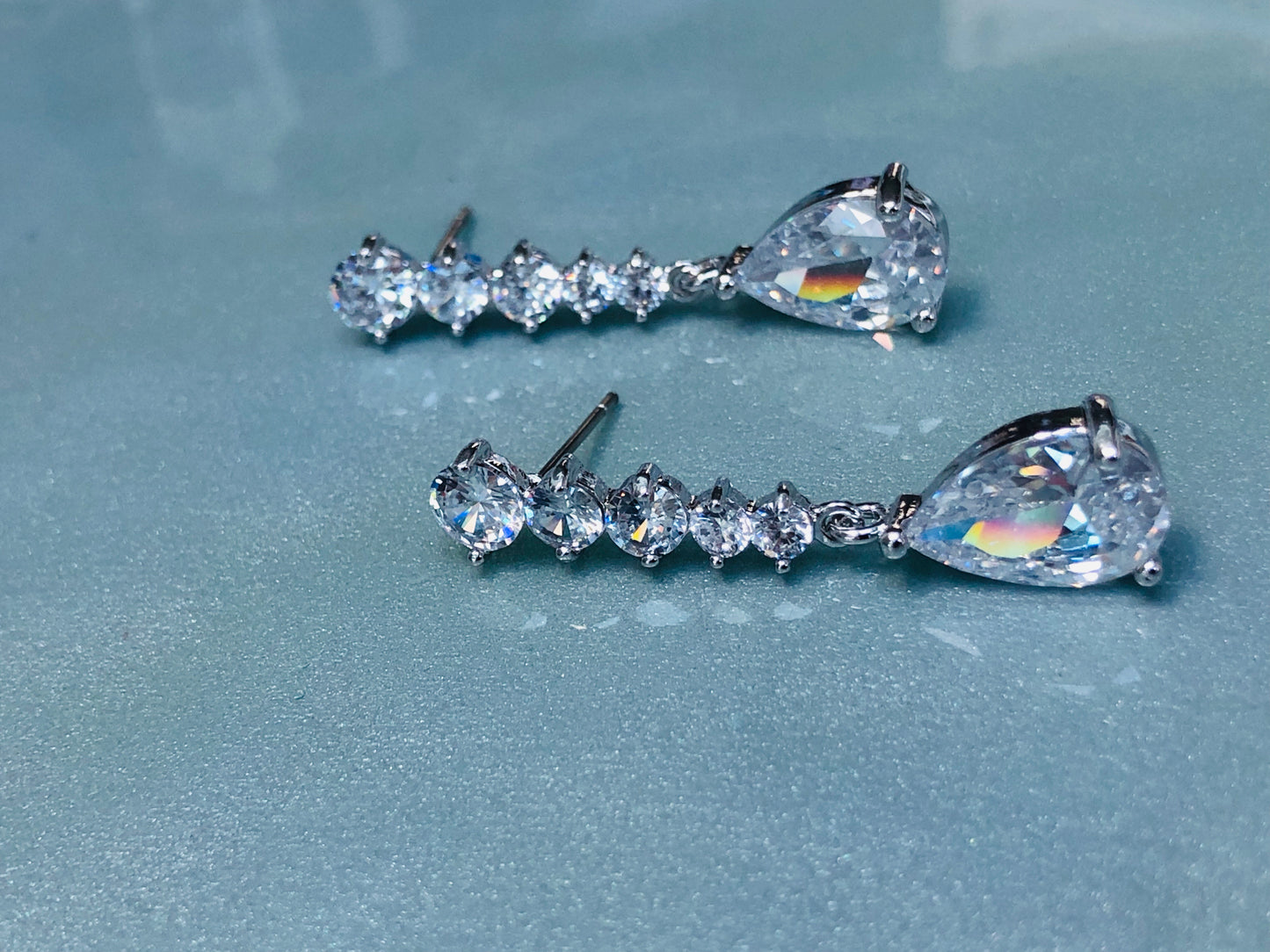 Drop of Crystal Earrings