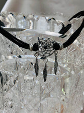Load image into Gallery viewer, Silver Dream Catcher Choker
