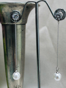 The Diamond and the Pearl Earrings