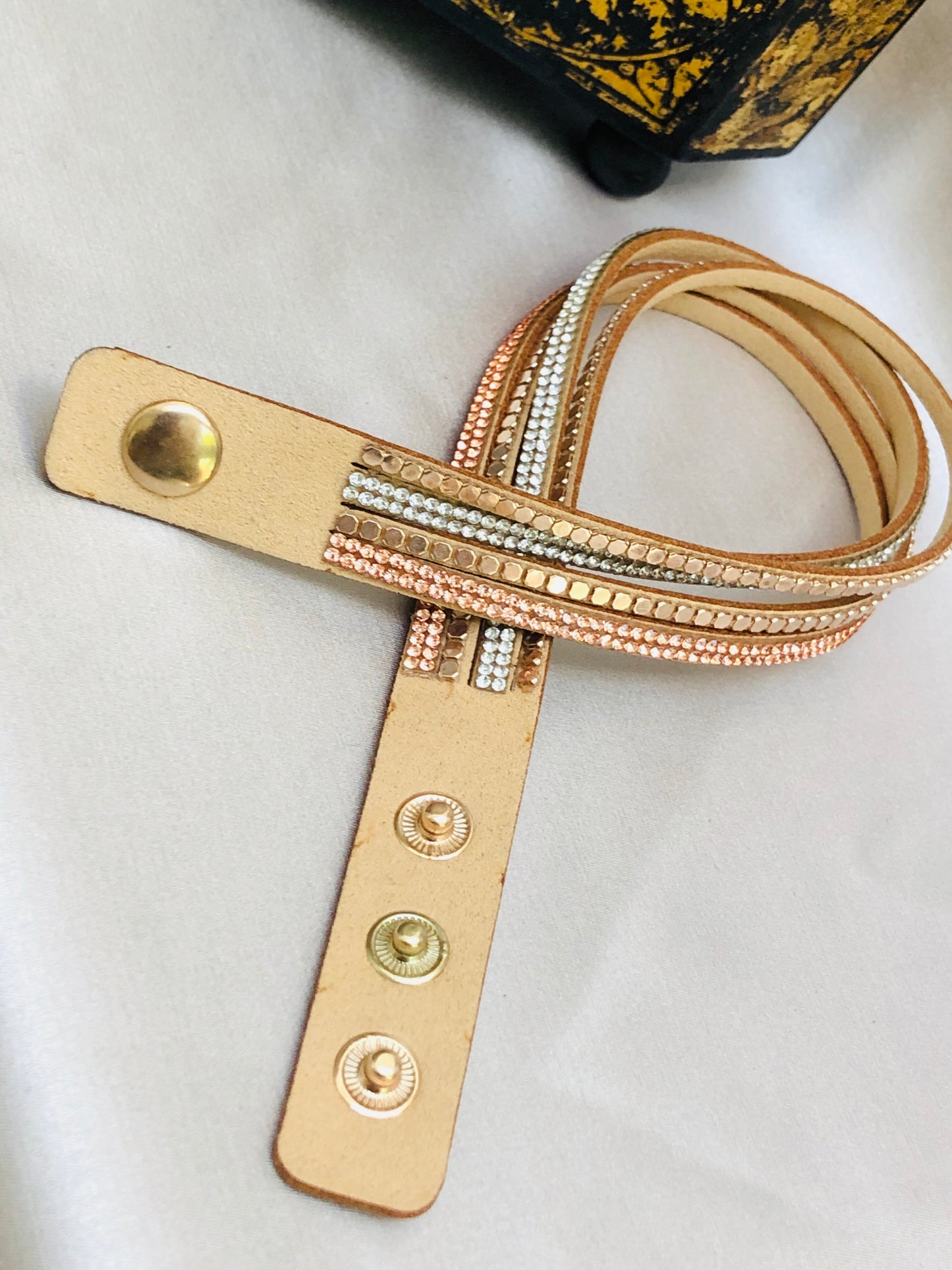 Bracelet or Choker