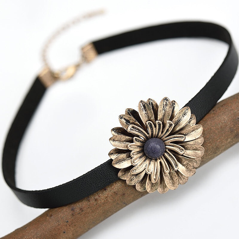 Floral Chocker